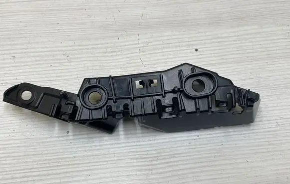 Volkswagen Golf VII Front bumper mounting bracket 5G0807050B