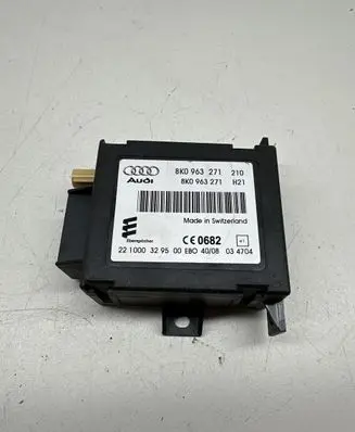Audi A4 S4 B8 8K Auxiliary heating control unit/module 8K0963271 2210003295