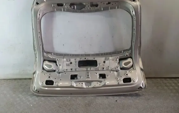 Lexus RX 450H Tailgate/trunk/boot lid