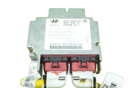 Hyundai ix20 Airbag control unit/module 618702700 XP157