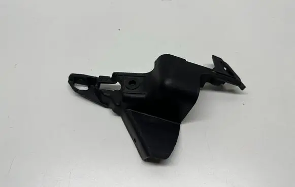 Chevrolet Camaro Front bumper mounting bracket 256802