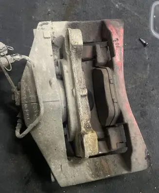 Audi A6 S6 C6 4F Front brake caliper