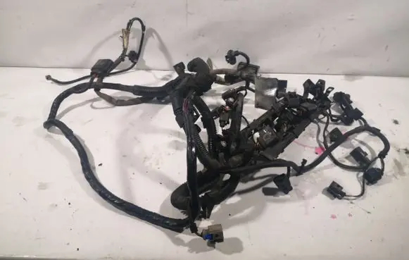 Skoda Octavia Mk2 (1Z) Engine installation wiring loom