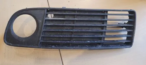 Audi A6 S6 C5 4B Front bumper lower grill 4B0807681S 12890