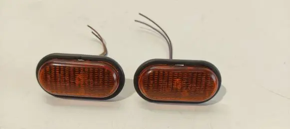 Renault Trafic II (X83) Front fender indicator light 8200194580