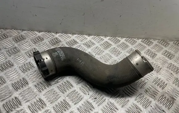 Mercedes-Benz C W204 Intercooler hose/pipe A2045281682