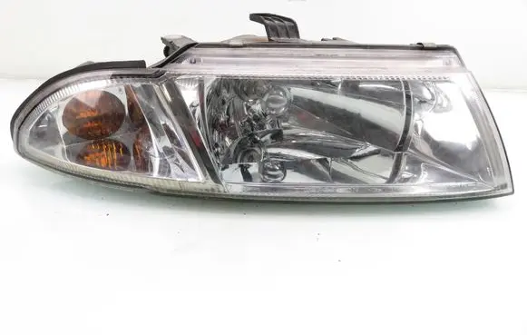 Mitsubishi Carisma Headlight/headlamp