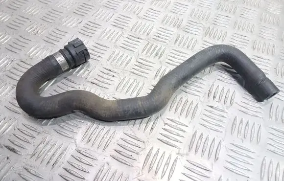 Audi A6 S6 C5 4B Engine coolant pipe/hose