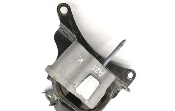 Toyota C-HR I Gearbox mount