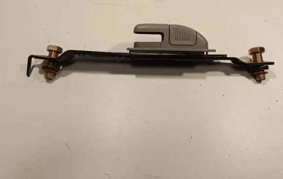 KIA Sorento Seat belt height adjuster F7228