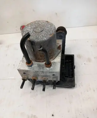 Audi A4 S4 B8 8K ABS Pump 8K0907379AE 9041K0219