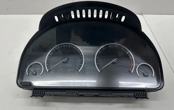 BMW 5 GT F07 Speedometer (instrument cluster) 9220801