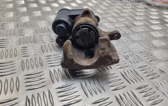 Audi A6 S6 C6 4F Rear brake caliper