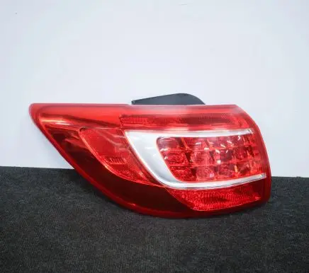 KIA Sportage Rear/tail lights L924013W0