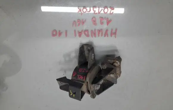 Hyundai i10 Engine mount vacuum valve 