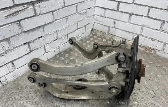 Audi Q7 4M Rear wheel hub spindle/knuckle 4M0505432AJ 4M0505398R 4M0501530Q
