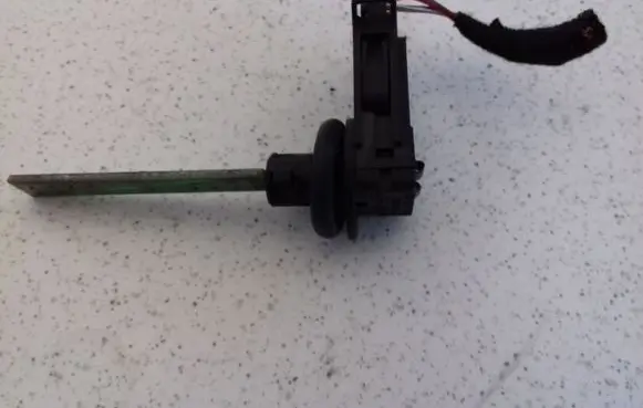 Audi A6 S6 C5 4B Interior temperature sensor 4B0820539 784300 4B0820539784300