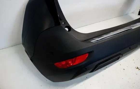 Peugeot 5008 II Rear bumper CZARNY