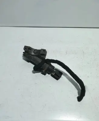 Volkswagen PASSAT B5 Ignition lock 4B0905851