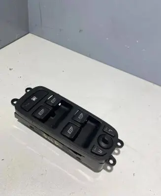 Volvo S40 Electric window control switch 30710787