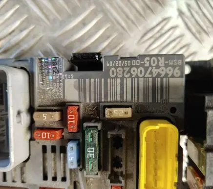 Citroen Berlingo BSM Control unit 9664706280