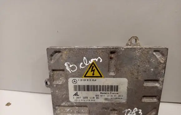 Mercedes-Benz B W245 Headlight ballast module Xenon A1698209826 130732911901
