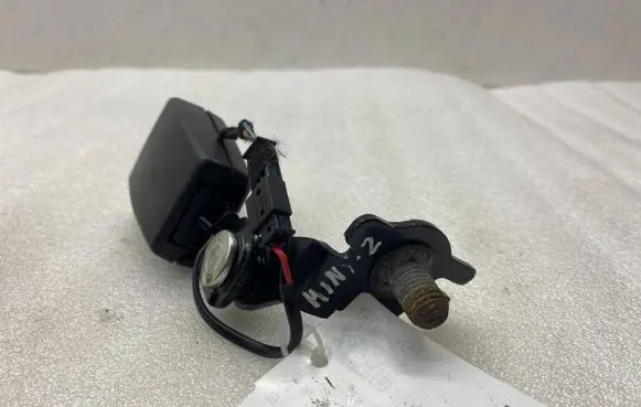 Mini One - Cooper F56 F55 Rear seatbelt buckle 7362070