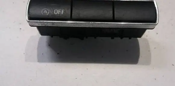 Ford Fiesta Other switches/knobs/shifts C1BTD3L0B 19052015