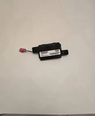 Dodge PickUp RAM SRT-10 Antenna control unit 62574 P68144668AC 9753K2128800154