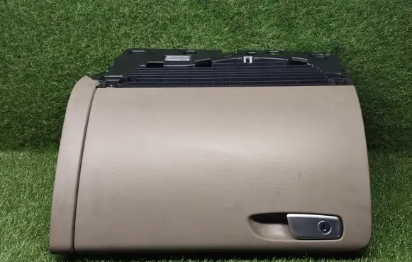 Audi A4 S4 B8 8K Glove box lid/cover 8K1857035C