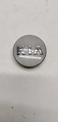KIA Carens III Original wheel cap 529601y200