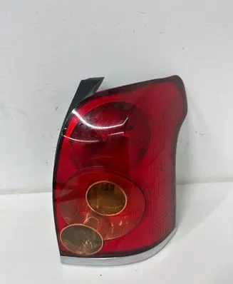 Toyota Avensis T250 Rear/tail lights
