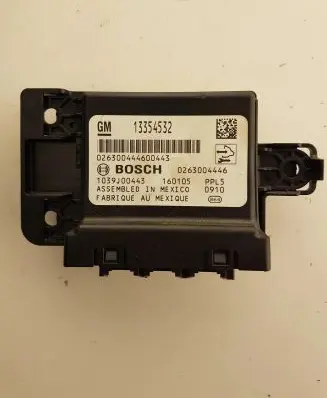 Opel Astra J Parking PDC control unit/module 13354532