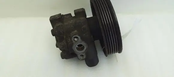 Hyundai Santa Fe Power steering pump 571002B000