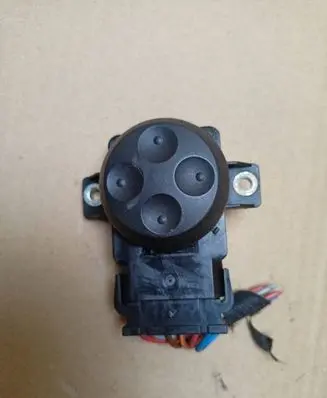 Volkswagen PASSAT CC Seat control module 8E0959777B4PK