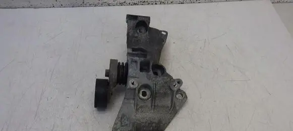 Renault Megane III Generator/alternator bracket 8200669494