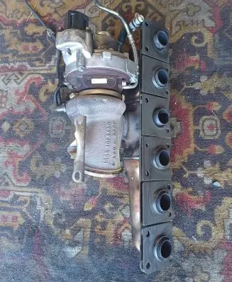 BMW 7 F01 F02 F03 F04 Turbo 18551018660