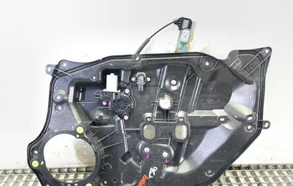 Mazda 2 Front door window regulator with motor DA6C5897X