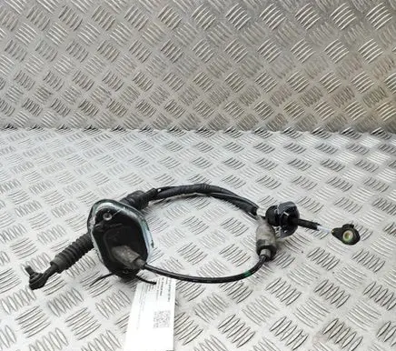 KIA Ceed Gear shift cable linkage 46790A6300
