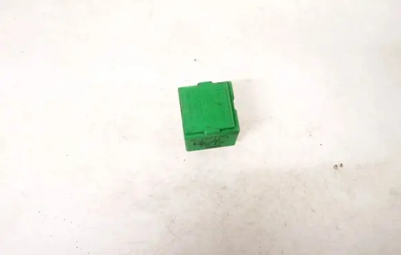 Peugeot Partner Other relay a0045450405