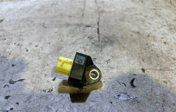Toyota C-HR I Airbag deployment crash/impact sensor 89831F4030 5957NZPA2