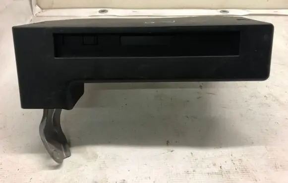 Toyota Prius (XW20) Navigation unit CD/DVD player 8684150100