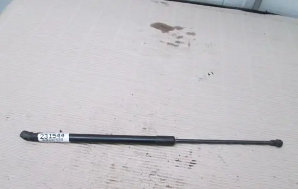 Volkswagen Golf V Shock absorber/damper mounting bracket 