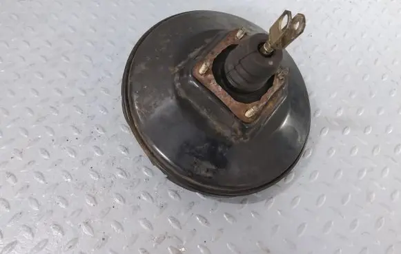 Mercedes-Benz 200 300 W123 Brake booster A0014306630 A0014303630 A0024302530