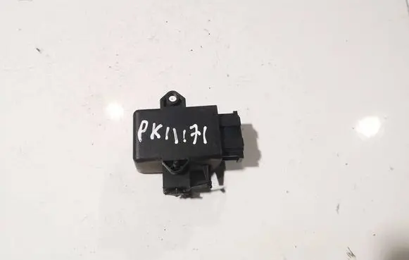 Volkswagen PASSAT B6 Other control units/modules 1Z0959772