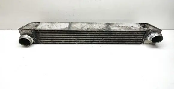BMW 5 E60 E61 Intercooler radiator 7795823 17517795823