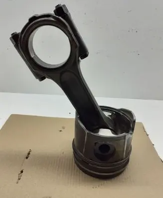 Peugeot 307 Piston with connecting rod