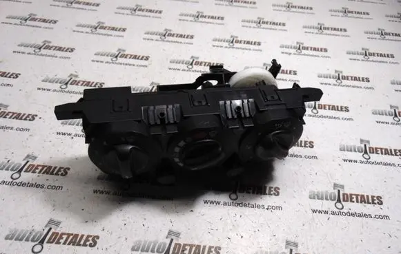 Mercedes-Benz A W168 Climate control unit A1688302085
