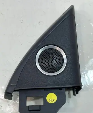 Audi A5 8T 8F Front door speaker 8T0857506