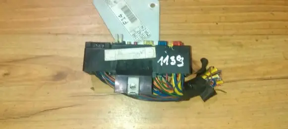 Hyundai Accent Fuse box set 91100